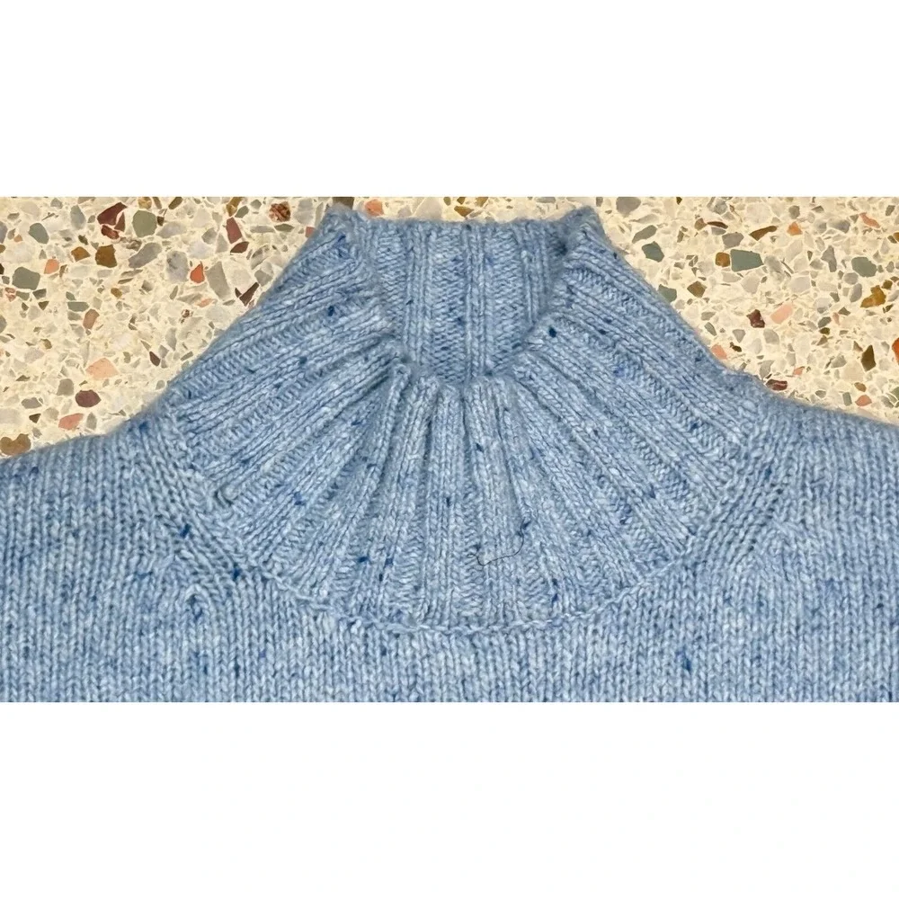 J.Crew Men's Blue High Neck Long Sleeve‎ Blue Sweater Size Small